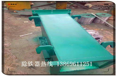 管道除鐵器,德州管道除鐵器_德州管道除鐵器廠家應用安裝示意圖型12000高斯_可定制工作原理  管道除鐵器,德州管道除鐵器_德州管道除鐵器廠家應用安裝示意圖型12000高斯_可定制工作原理