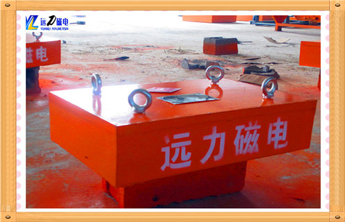 懸掛式永磁除鐵器，河北懸掛式永磁除鐵器的制作方法_內部磁塊安裝方法_河北懸掛式永磁除鐵器的制作方法定制供應生產型號視頻定制供應型號價格  